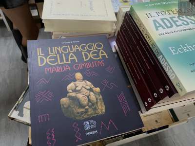 ...o il Linguaggio della Dea, pietra miliare della archeomitologia